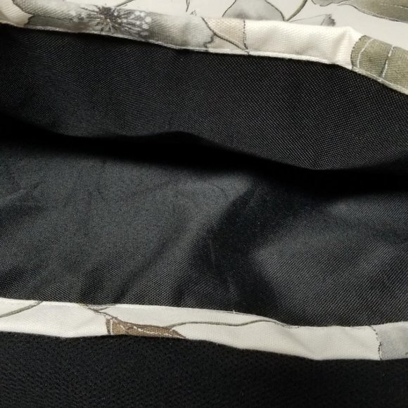 Handmade Grey Flower Tote Bag - Picture 2 of 4